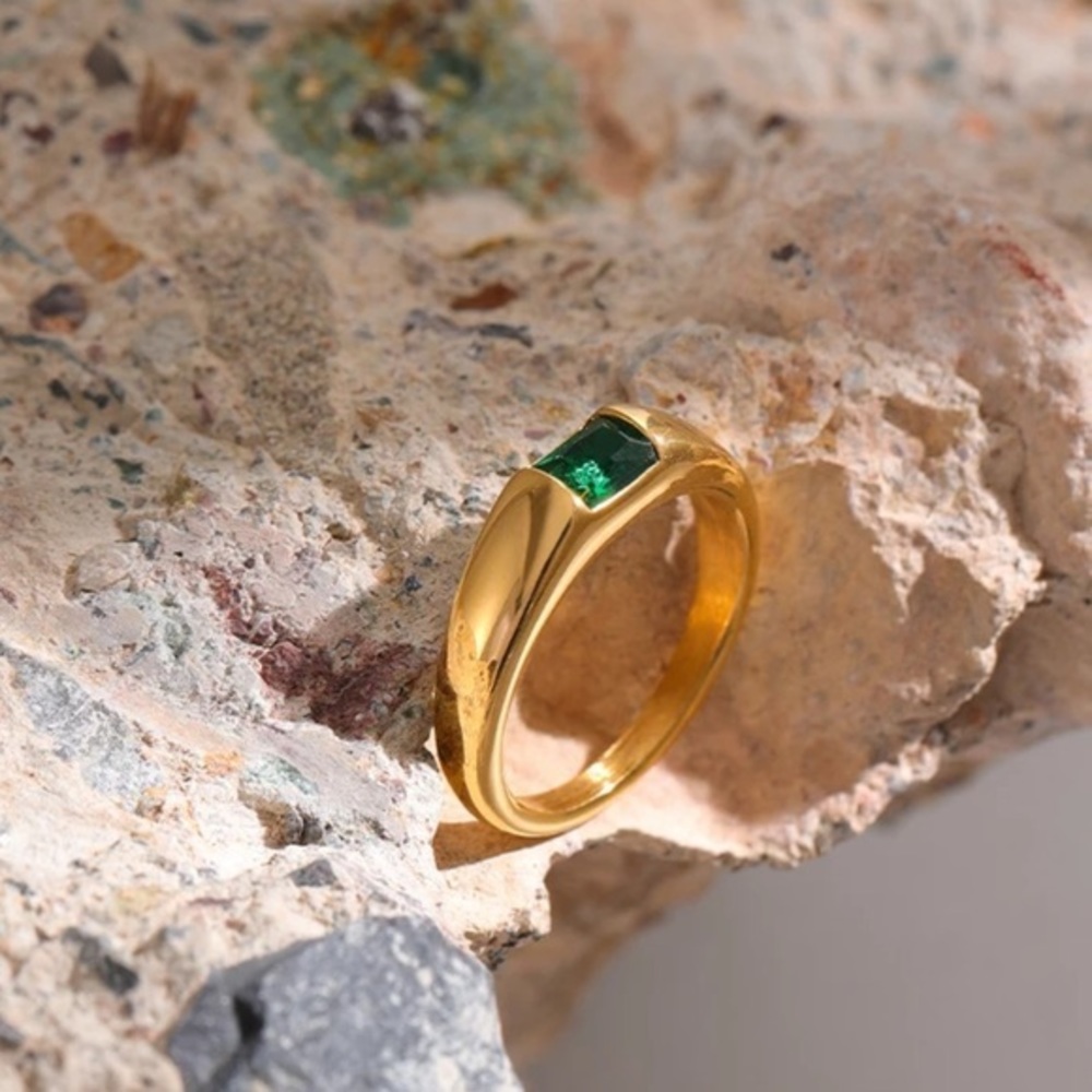 18K Gold Plated Green Cubic Zirconia Ring